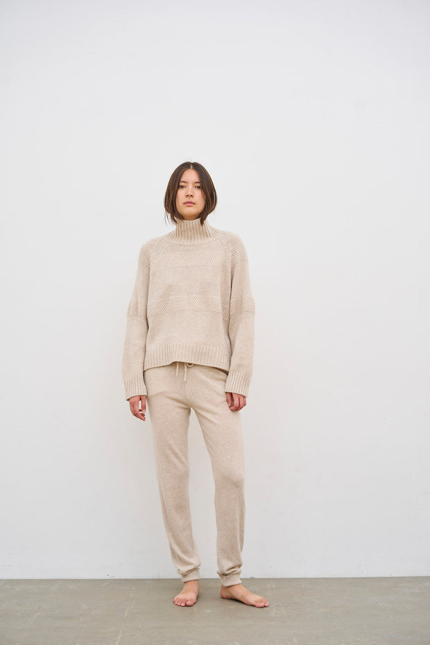 MEA SWEATER