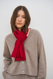 SARA SCARF