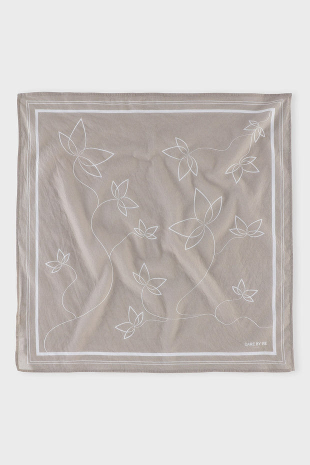 LOTUS SCARF