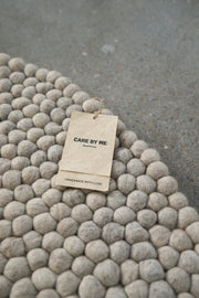 SNOW DROP RUG