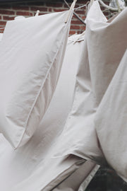 DREAM BEDDING