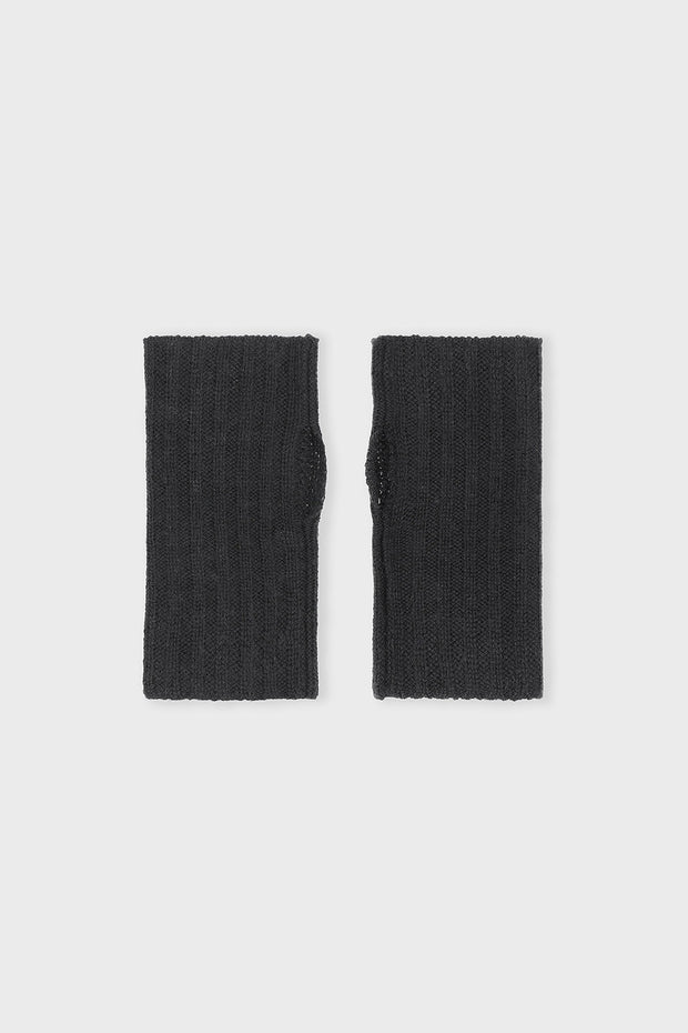 SUSSIE HAND WARMERS