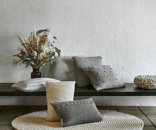 FRIGG CUSHION