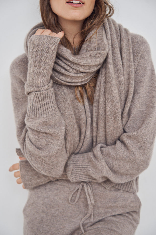 HANNAH SCARF