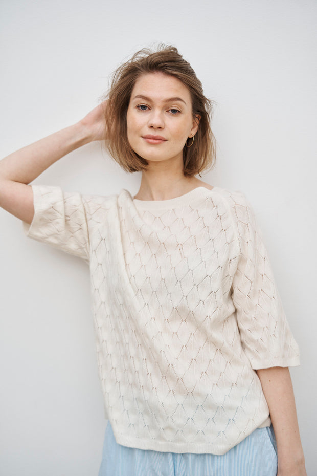 CHRISTINE T-SHIRT