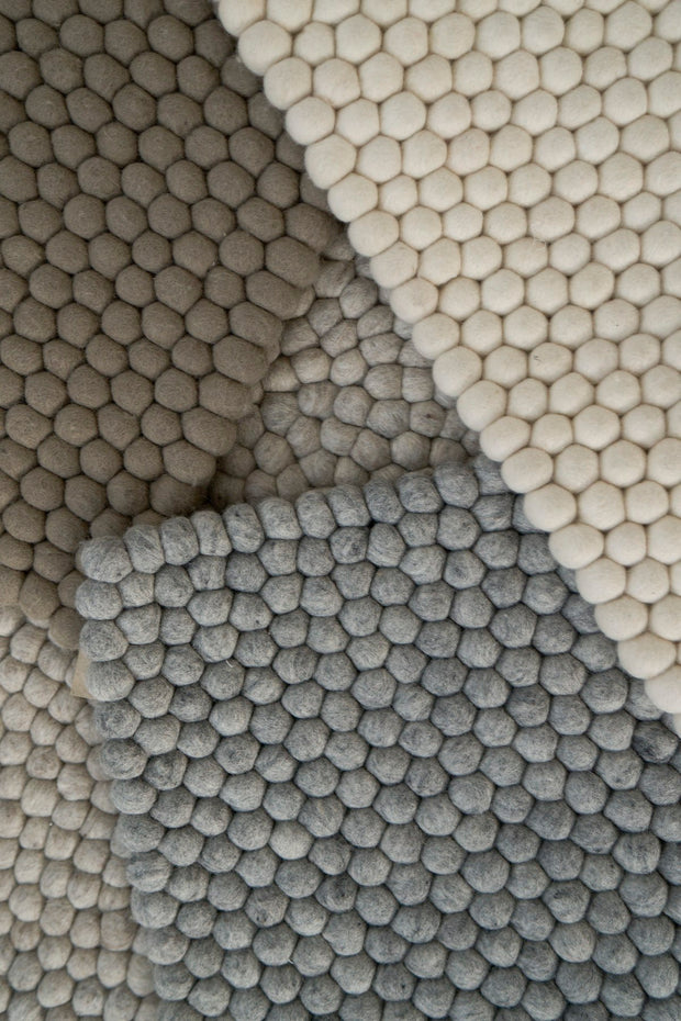 SNOW DROP MAT
